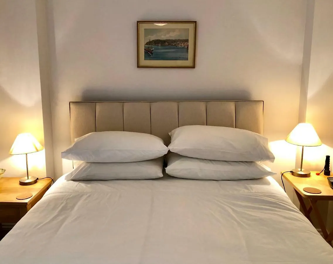 Lauras Townhouse Apartments Garrard'S Retreat Bath